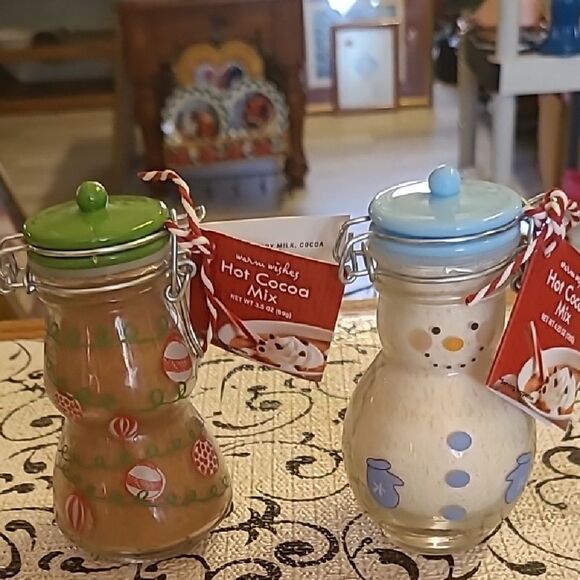 Festive Holiday Jars - Picture 1 of 8